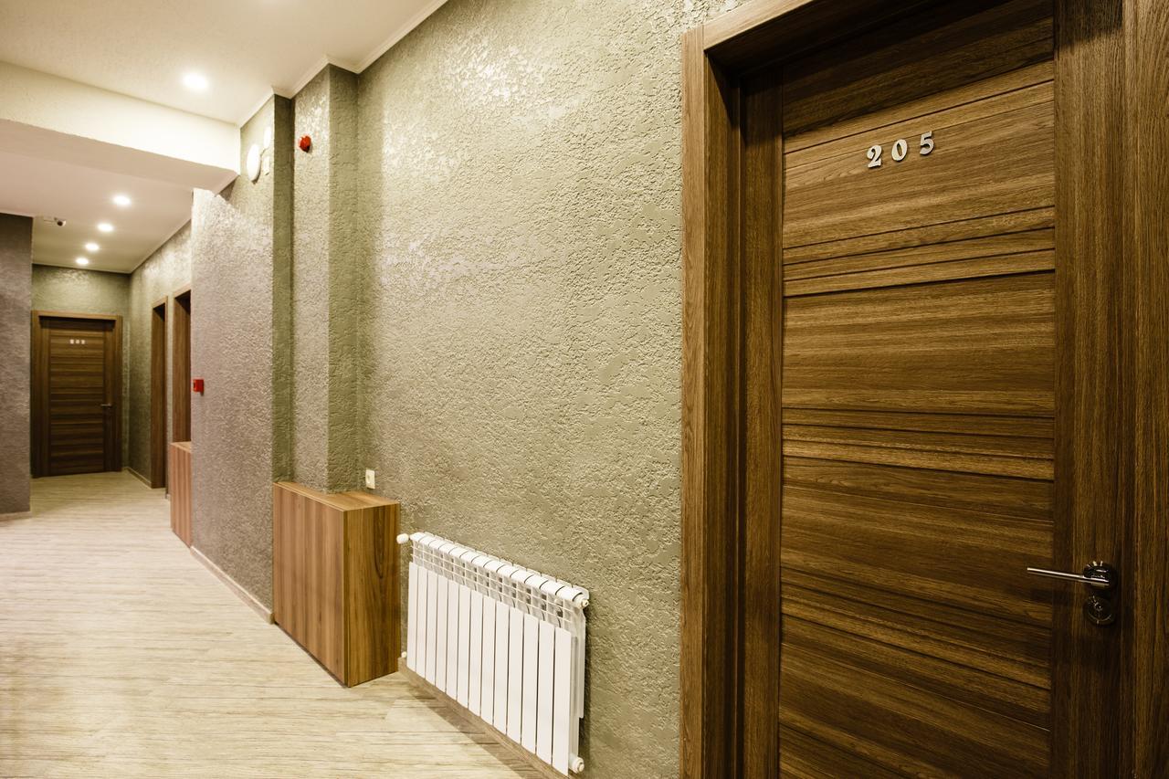Kolkhi Palace Тбилиси Екстериор снимка